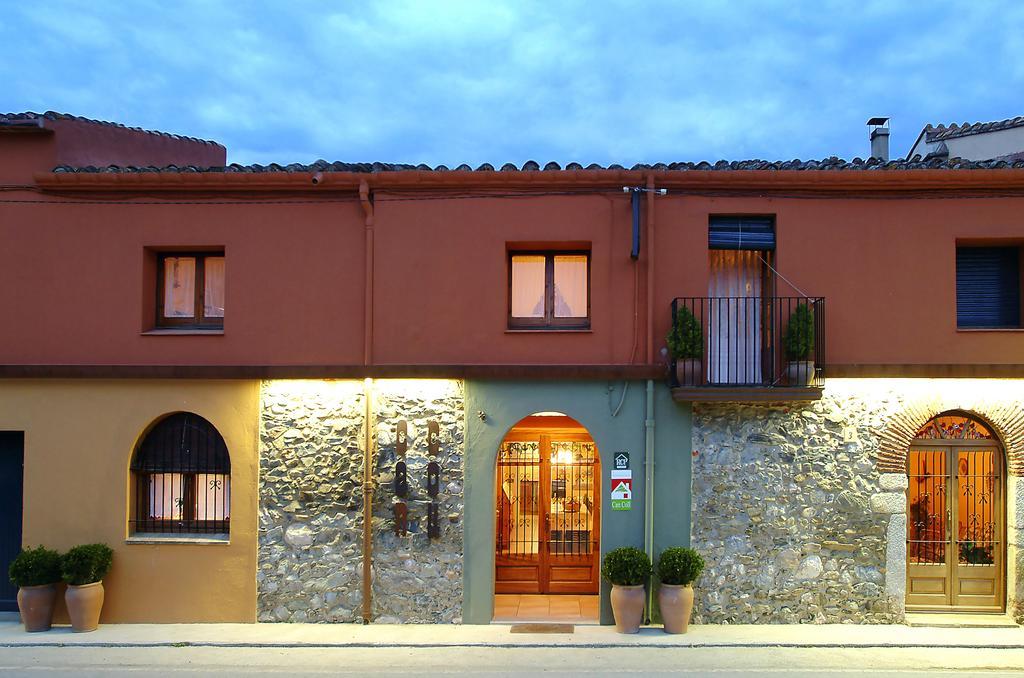 Casa Rural Can Coll Garriguella Exterior photo